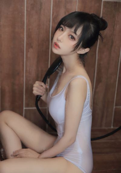 欧美高清免费观看片av_DVD国语在线观看